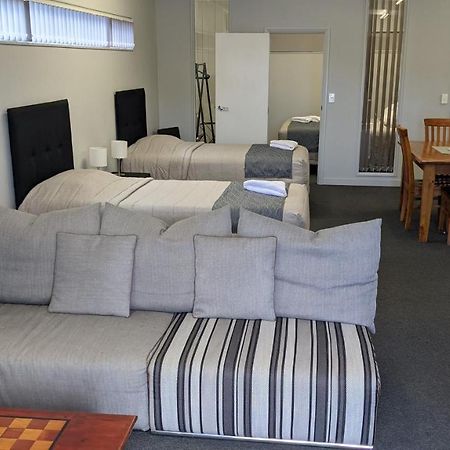 Cozy One Bedroom Apartment Near Auckland Airport Buitenkant foto